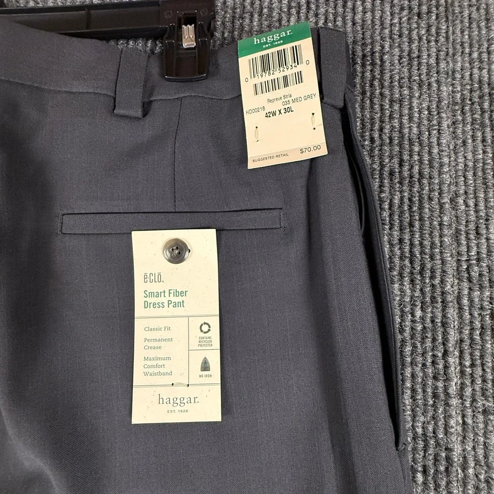Haggar Mens 42x30 E-Clo Smart Fiber Dress Pants Medium Grey Repreve NWT
